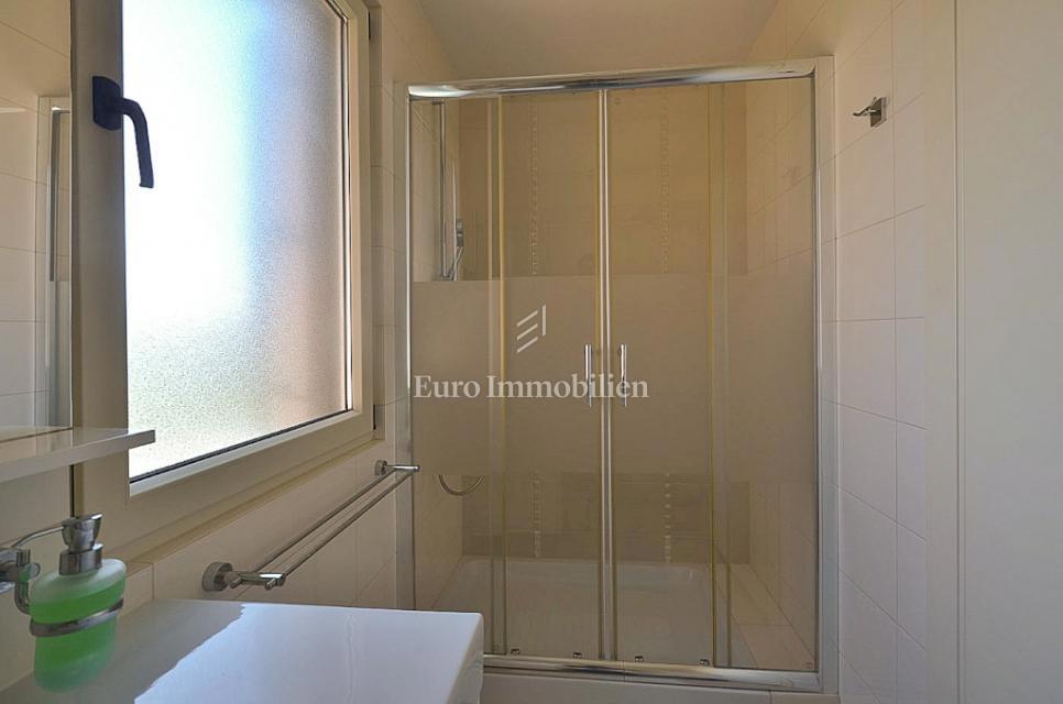 Istria, Cittanova - casa con piscina