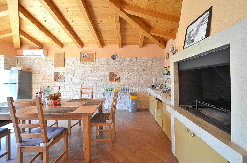 Istria, Cittanova - casa con piscina