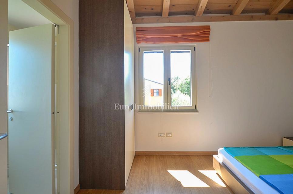 Istria, Cittanova - casa con piscina