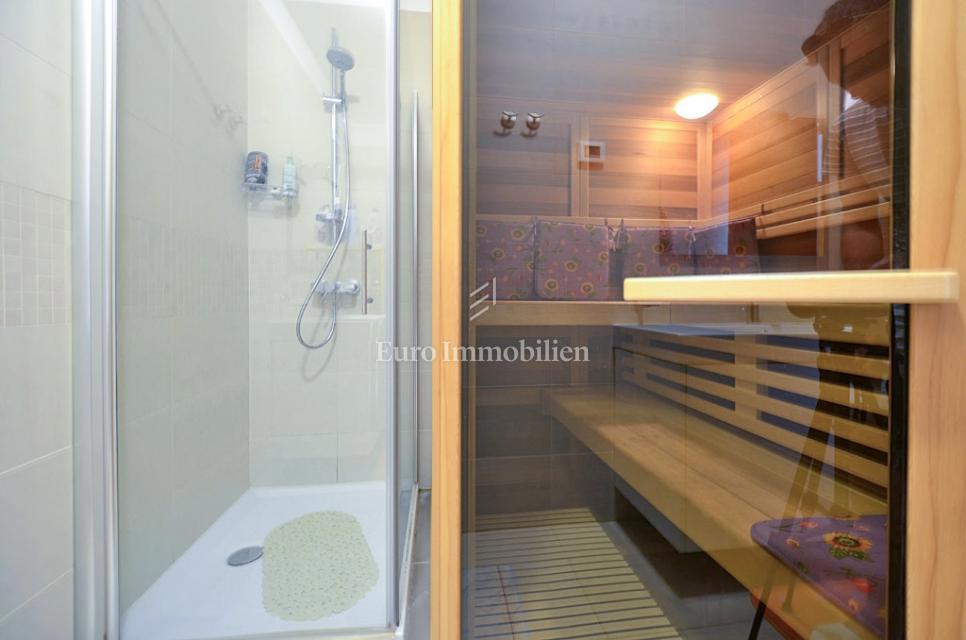 Istria, Cittanova - casa con piscina