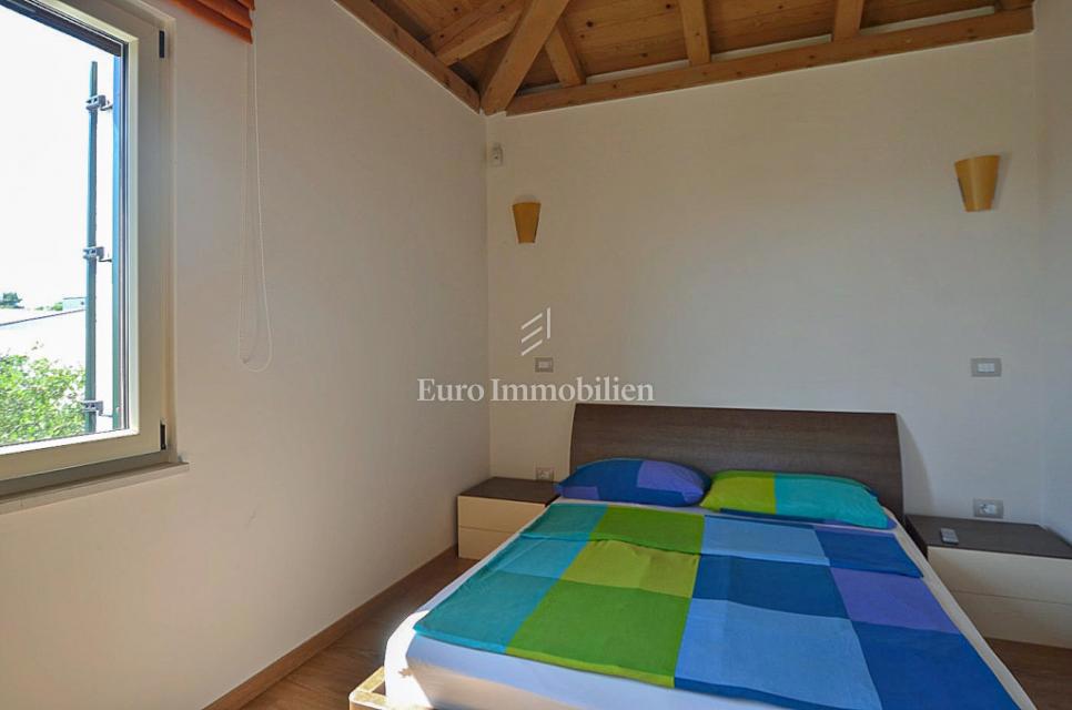 Istria, Cittanova - casa con piscina