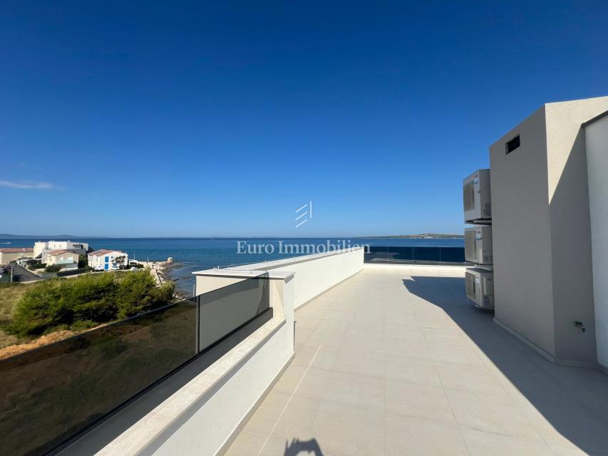 Appartamenti con vista mare aperta