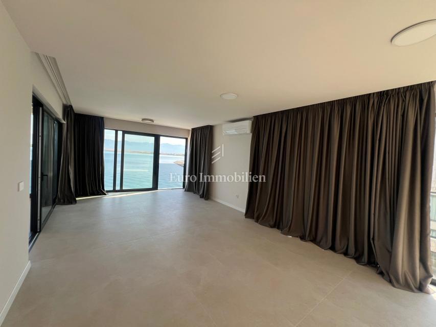 Appartamenti con vista mare aperta