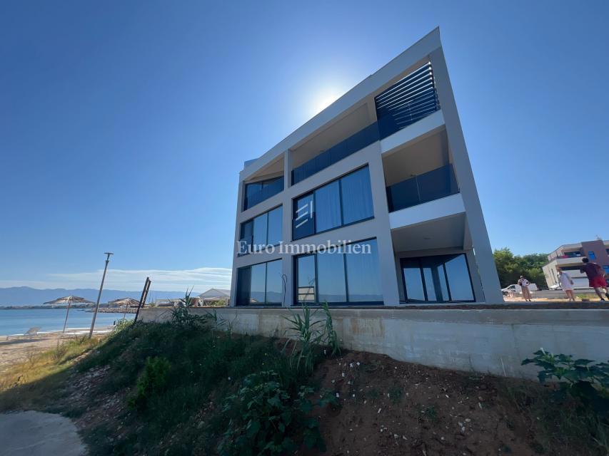 Appartamenti con vista mare aperta