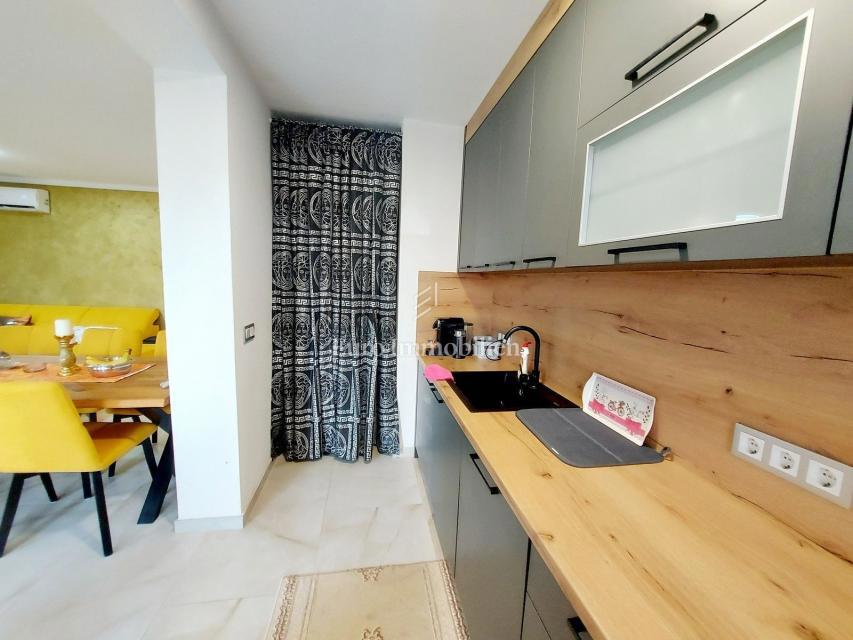 MEDOLINO! Spazioso appartamento con tre camere da letto!