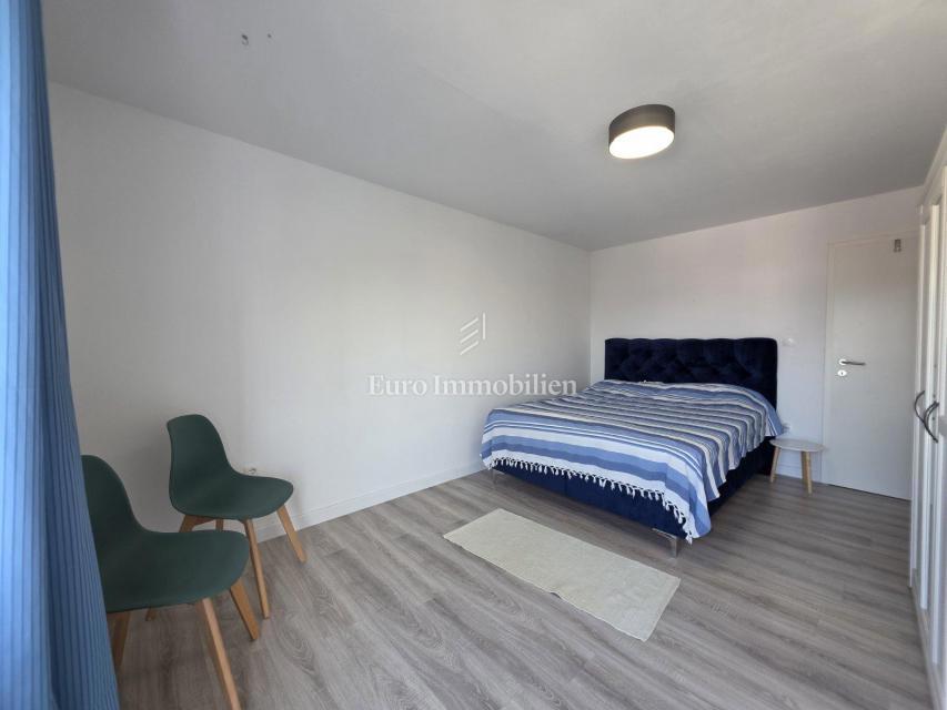 Crikvenica, appartamento vicino al centro con parcheggio