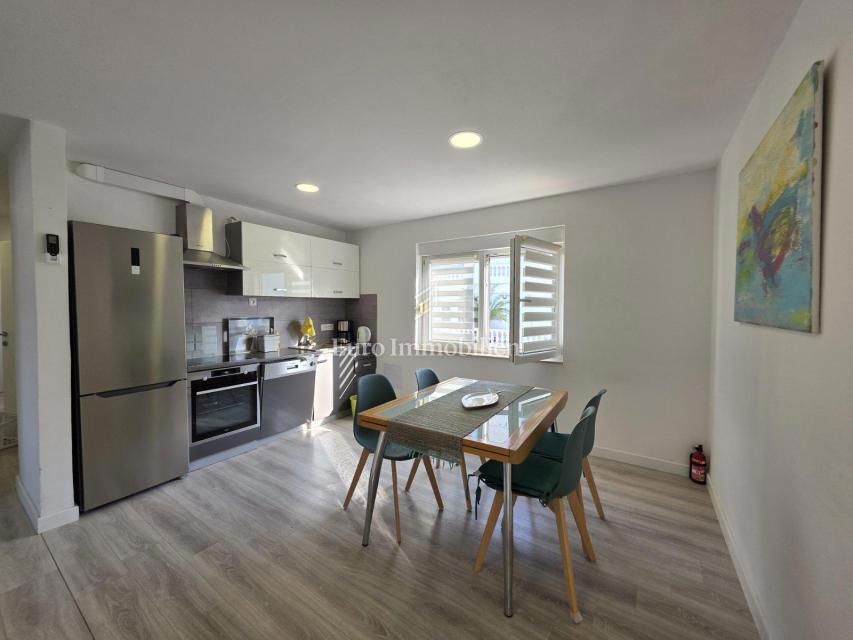 Crikvenica, appartamento vicino al centro con parcheggio