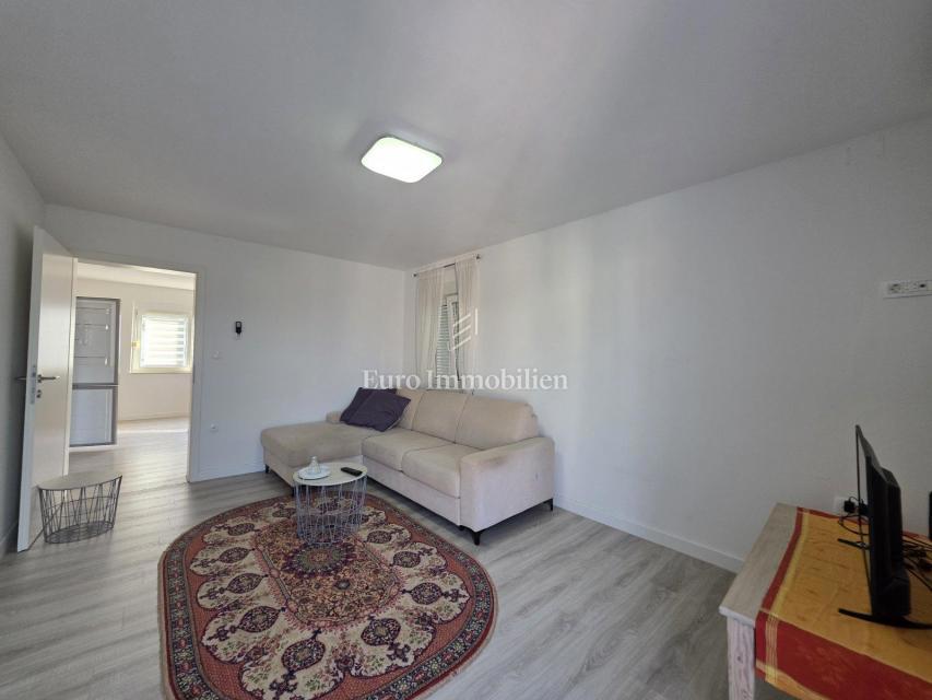 Crikvenica, appartamento vicino al centro con parcheggio