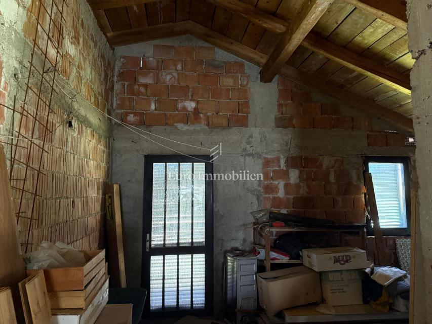 Drenova, Rijeka – Casa indipendente in una zona tranquilla