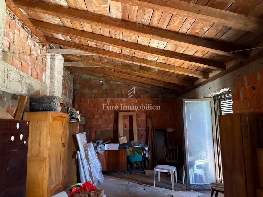 Drenova, Rijeka – Casa indipendente in una zona tranquilla