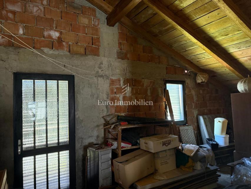 Drenova, Rijeka – Casa indipendente in una zona tranquilla