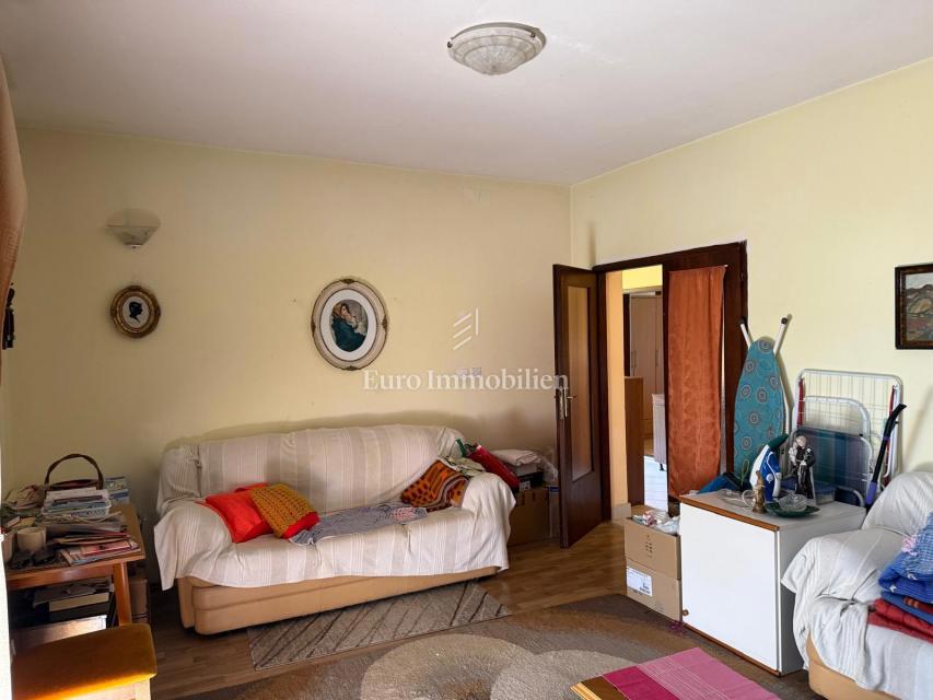 Drenova, Rijeka – Casa indipendente in una zona tranquilla