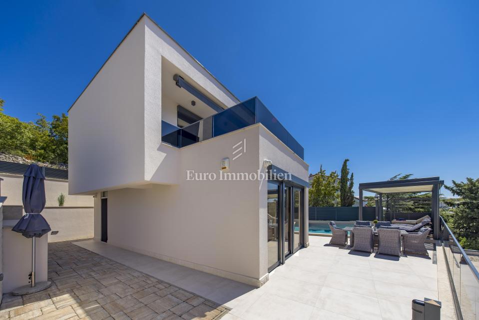 Jadranovo, Casa moderna vicino al mare