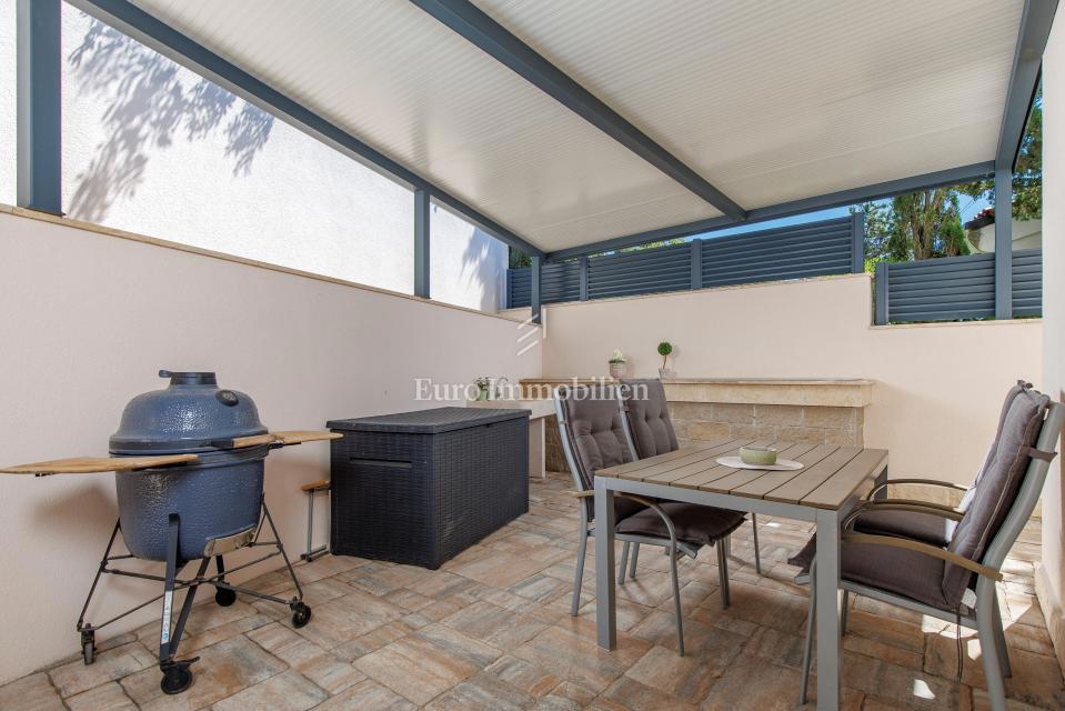 Jadranovo, Casa moderna vicino al mare