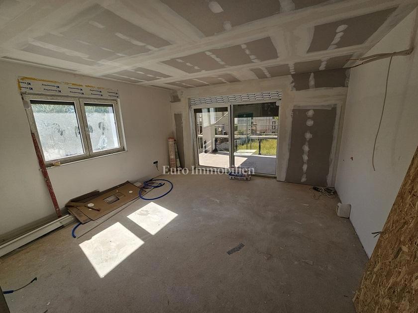 Stara Novalja, Appartamento al piano terra nuova