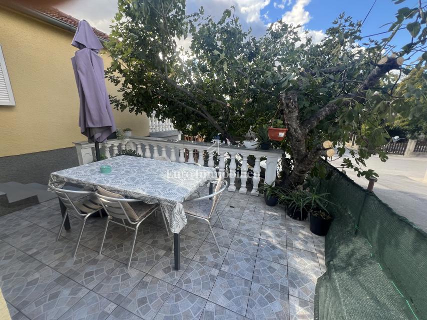 Casa arredata a 400 m dal mare