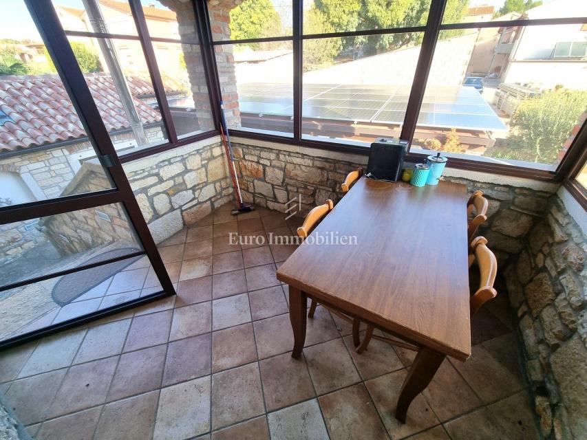 Casa in pietra con piscina e wellness vicino Parenzo