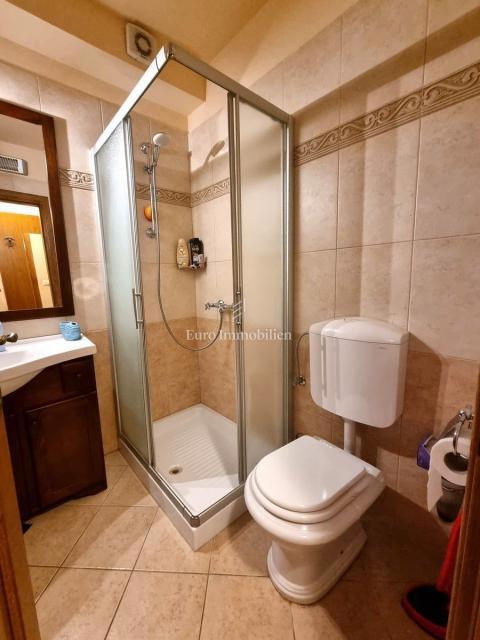 Casa in pietra con piscina e wellness vicino Parenzo