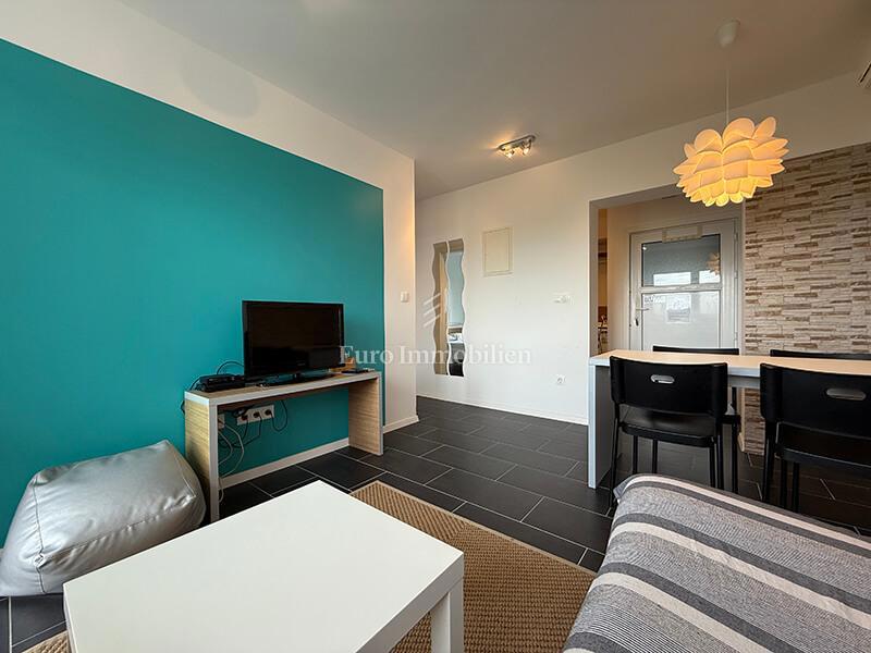 Due appartamenti in prima fila al mare a Baška Voda