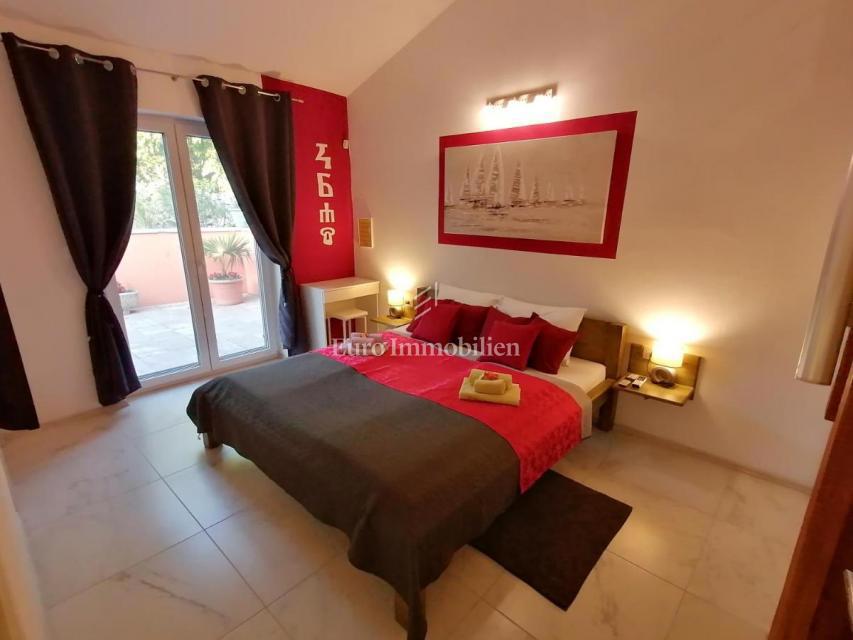 Casa indipendente in campagna con ampio terreno