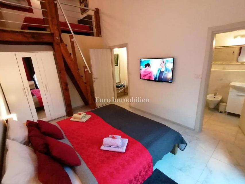 Casa indipendente in campagna con ampio terreno