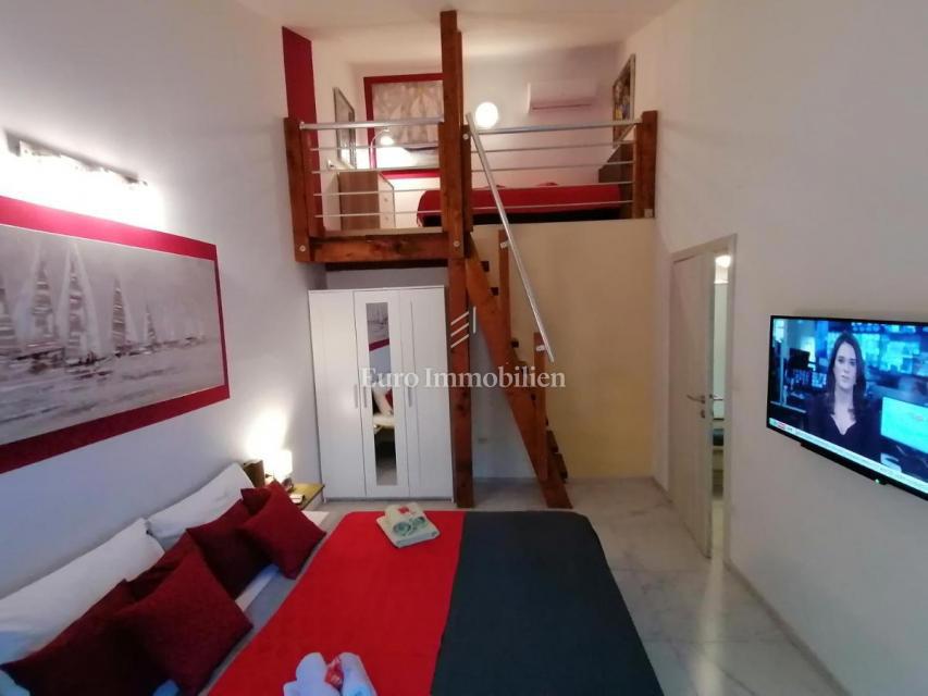 Casa indipendente in campagna con ampio terreno