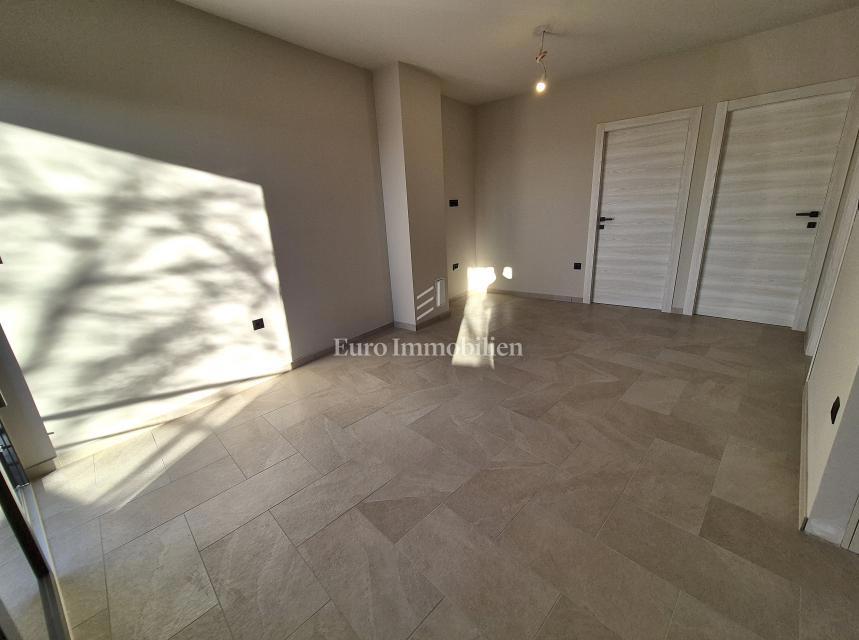 Nuova costruzione con due camere da letto