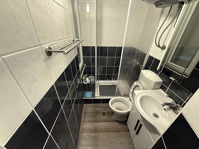 Trilocale in centro con vista mare