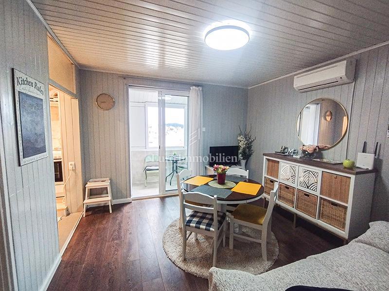 Trilocale in centro con vista mare