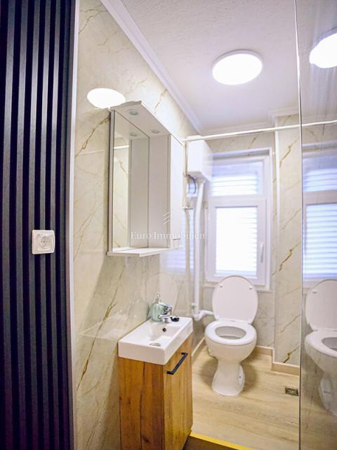 Trilocale in centro con vista mare