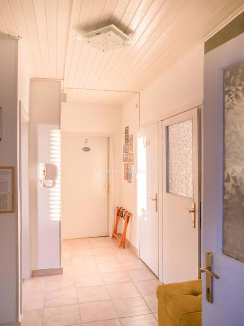 Trilocale in centro con vista mare