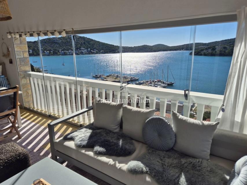 Appartamento con vista mare - Dalmazia