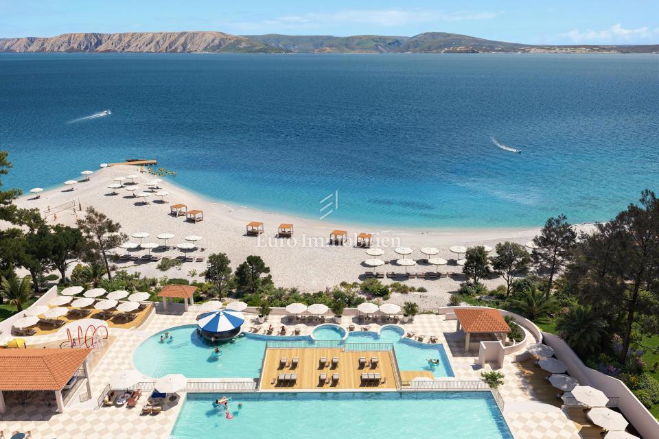 Novi Vinodolski - Appartamento in un resort di lusso, 2º fila sul mare
