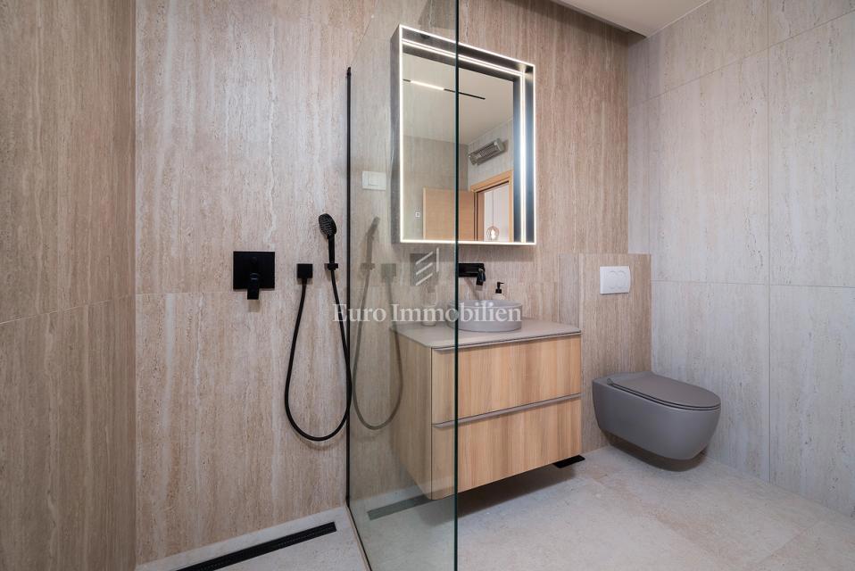 Istria - casa con piscina e jacuzzi a 2 km dal mare