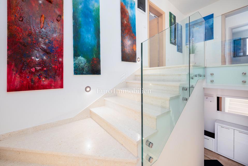 Istria - casa con piscina e jacuzzi a 2 km dal mare