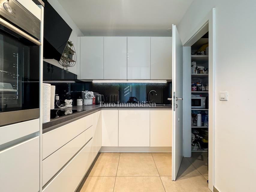 Appartamento moderno con vista sul centro storico di Labin