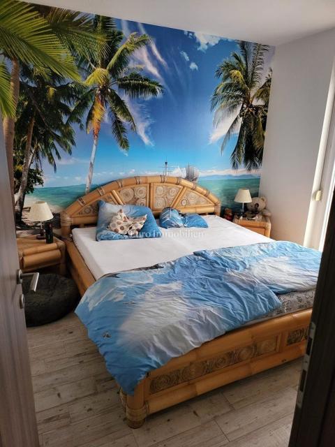 Donja Jagodnja - casa con piscina in una posizione tranquilla