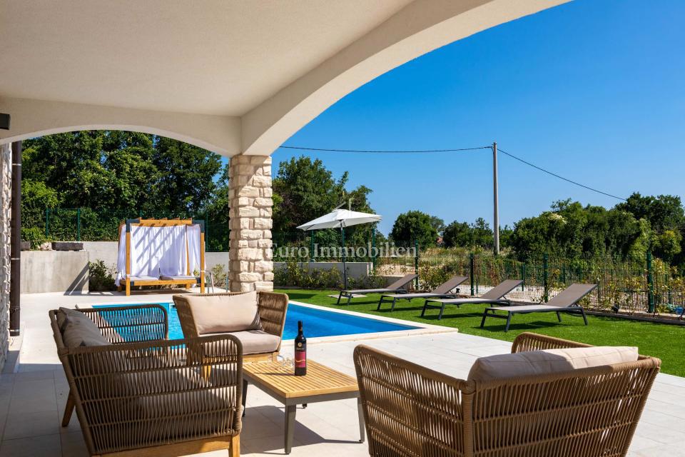 Istria - Villa con piscina e vista panoramica sul mare