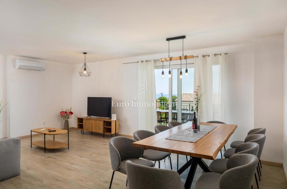 Istria - Villa con piscina e vista panoramica sul mare