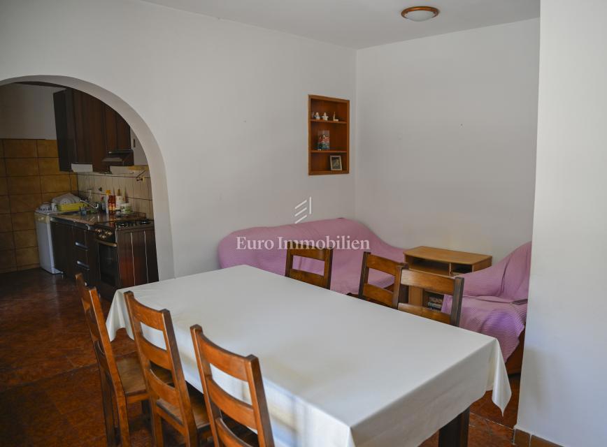 Biograd na Moru, dintorni - casa con 3 unità abitative