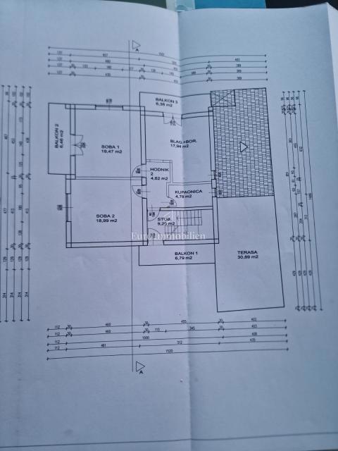 Biograd na Moru, dintorni - casa con 3 unità abitative