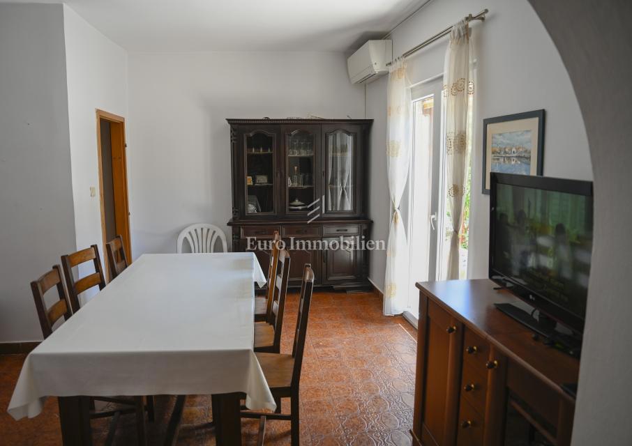 Biograd na Moru, dintorni - casa con 3 unità abitative