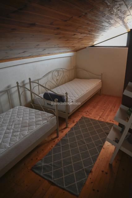 Biograd na Moru, dintorni - casa con 3 unità abitative