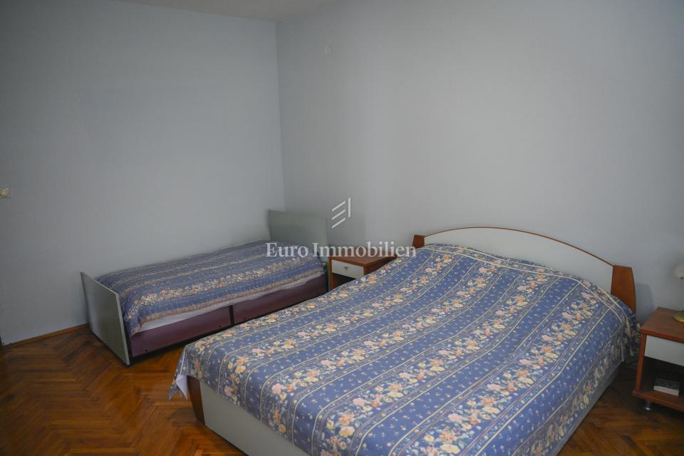 Biograd na Moru, dintorni - casa con 3 unità abitative