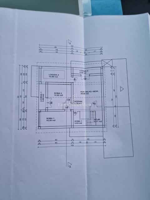 Biograd na Moru, dintorni - casa con 3 unità abitative