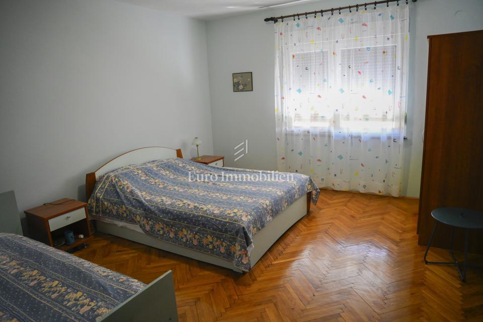 Biograd na Moru, dintorni - casa con 3 unità abitative