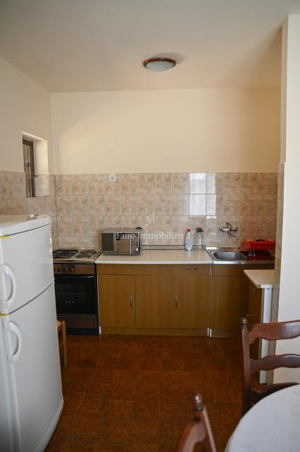 Biograd na Moru, dintorni - casa con 3 unità abitative