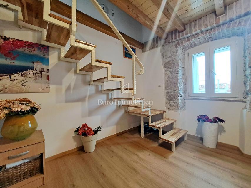 Città di Krk - casa in pietra ristrutturata nel centro città