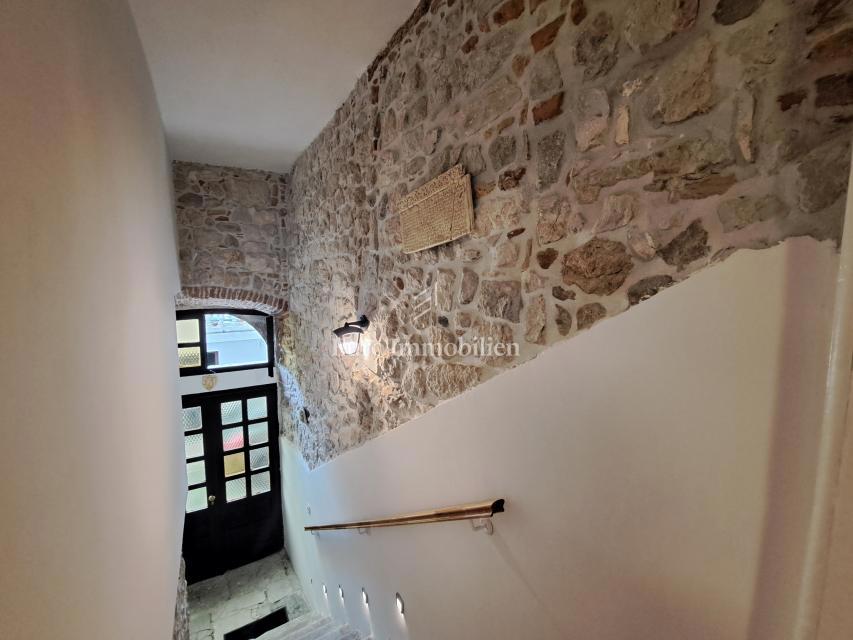 Città di Krk - casa in pietra ristrutturata nel centro città