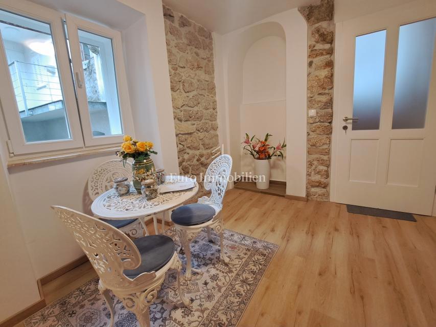 Città di Krk - casa in pietra ristrutturata nel centro città